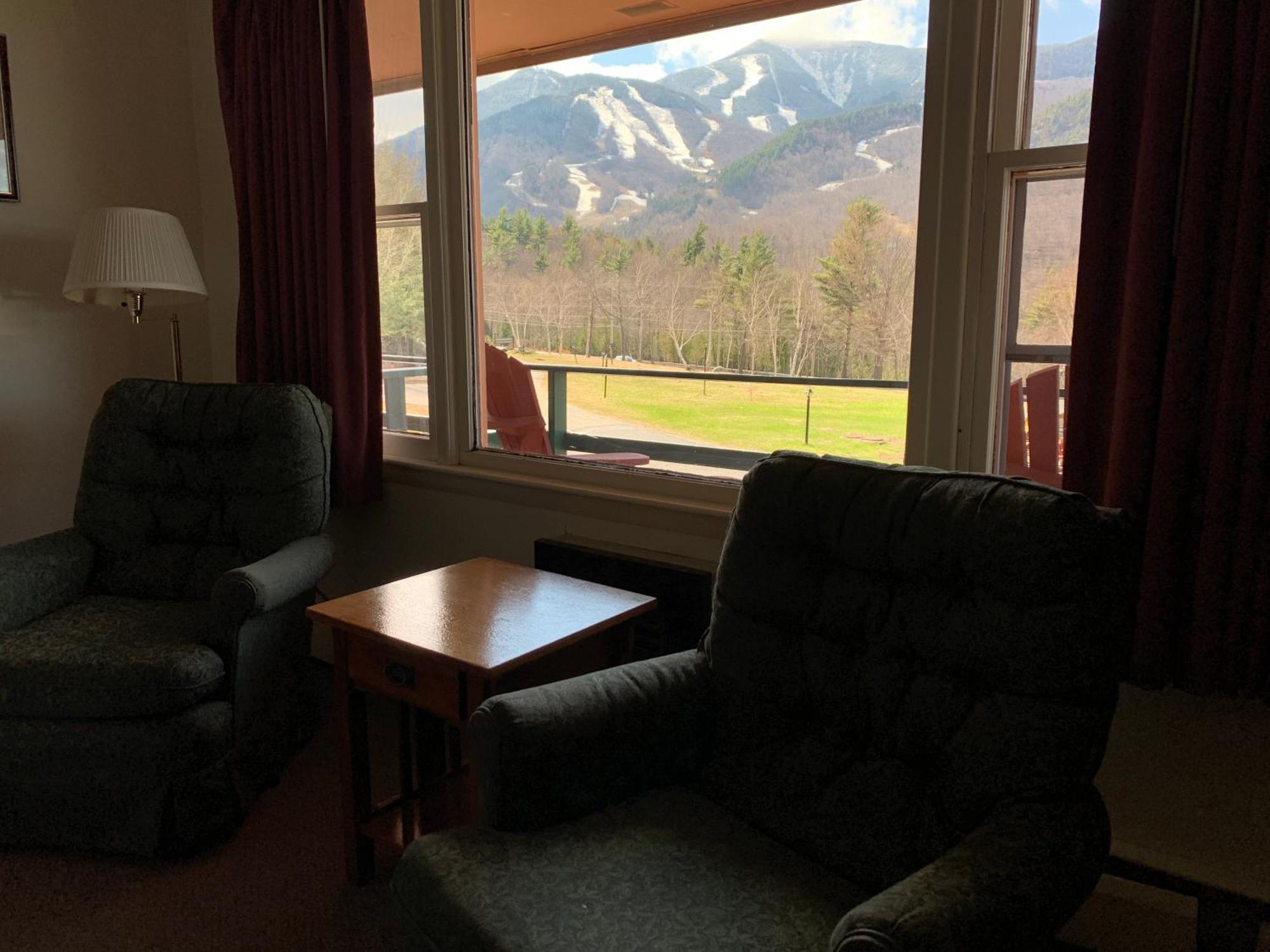 Отель Ledge Rock At Whiteface Уилмингтон Экстерьер фото