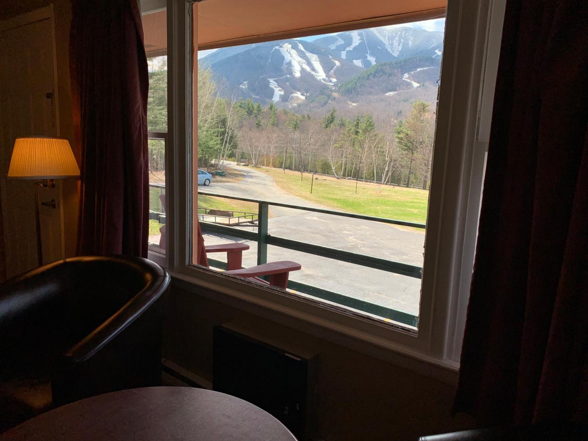 Отель Ledge Rock At Whiteface Уилмингтон Экстерьер фото
